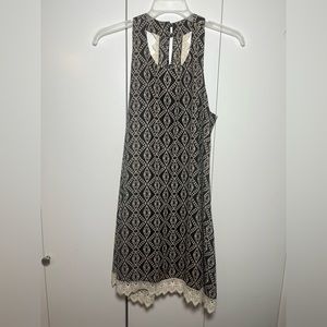 Anthropology Everleigh Black and Cream
Mini Dress Crochet Detail Size Medium
